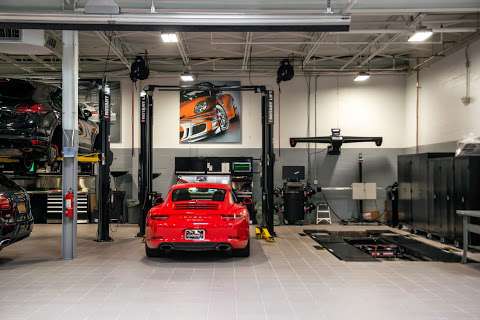 Jobs in Porsche of South Shore - reviews